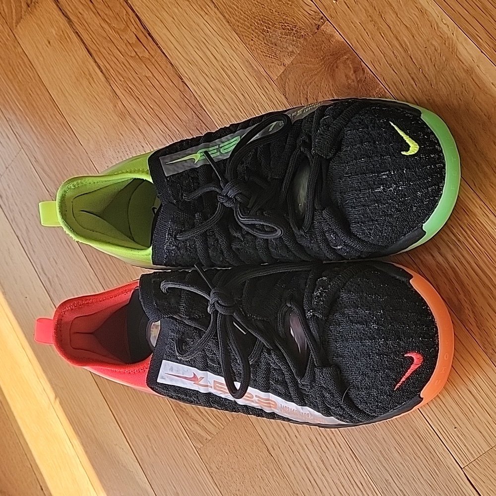 Lebron James 18 Basketball shoes